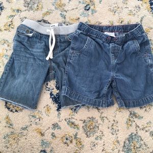Boys 5t denim shorts lot